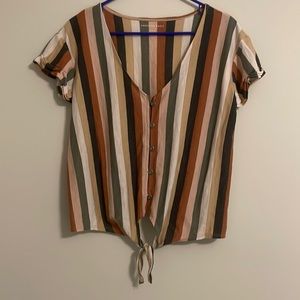 American Eagle shirt size M